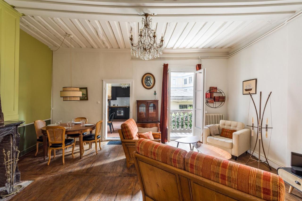 Dame De Coeur - Appartement Spacieux En Plein Centre Historique Rennes Dış mekan fotoğraf